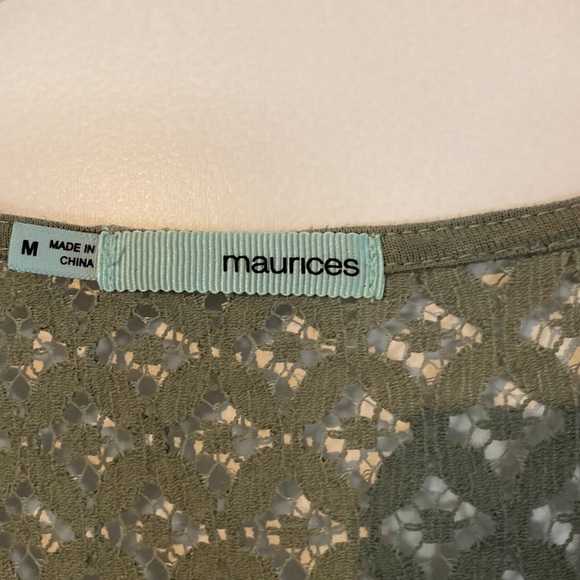 Maurice’s tribal top - Picture 2 of 4